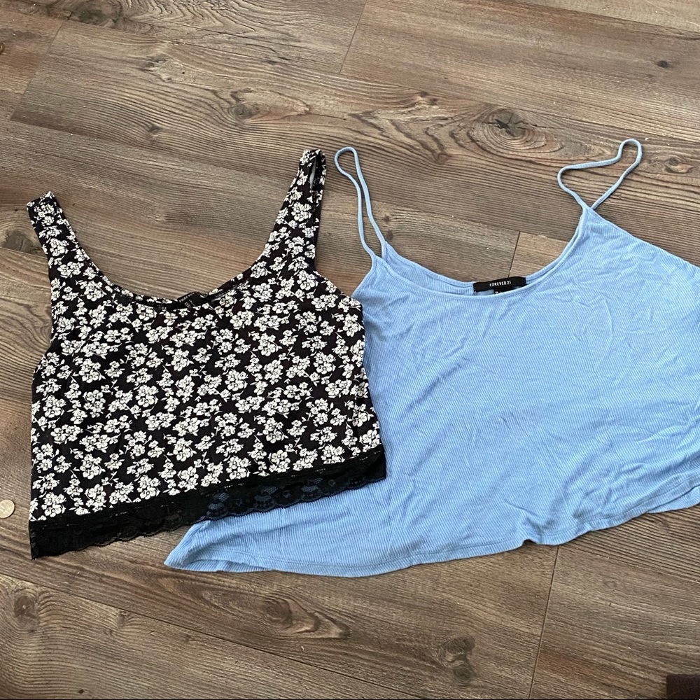 Forever 21 Crop tops